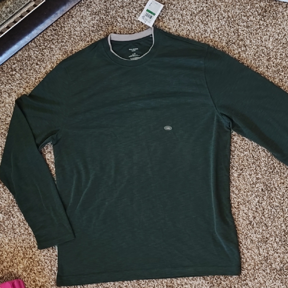 Van Heusen Men's Forest Green Long Sleeve Tee